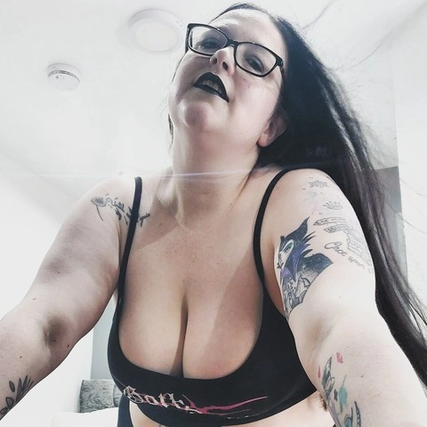 Emma Celeste⛓️BBW⛓️No PPVs OnlyFans Picture