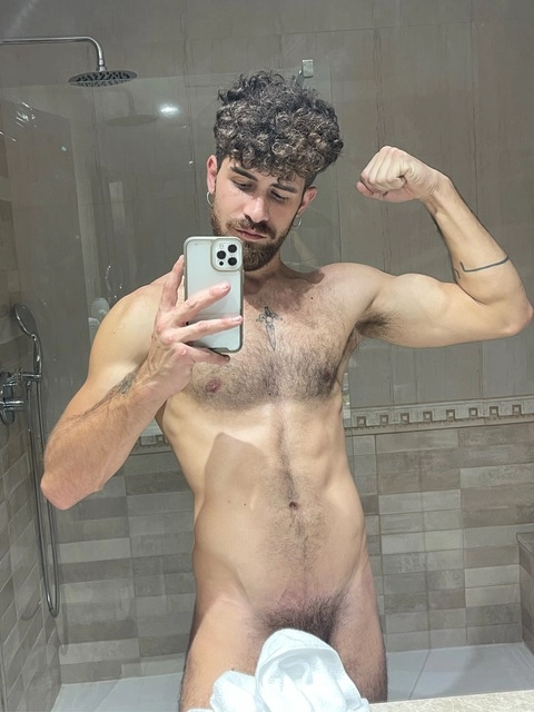 Burciox OnlyFans Picture