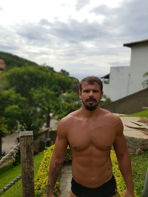 Caio Mendes OnlyFans Picture