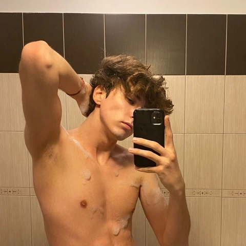 zachary lodge OnlyFans Picture