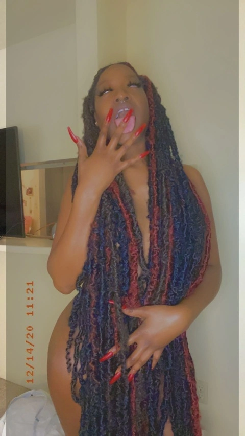 Ganja Ladii OnlyFans Picture