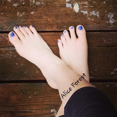 Alice Forest OnlyFans Picture