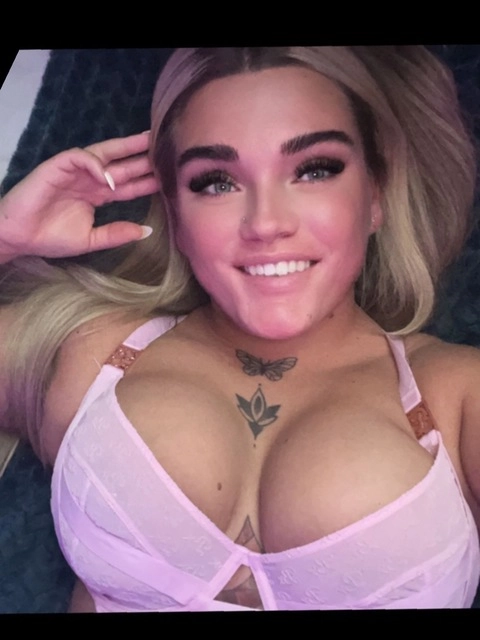 KimberlyFaith OnlyFans Picture