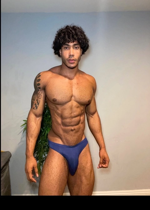 Michael Privius OnlyFans Picture