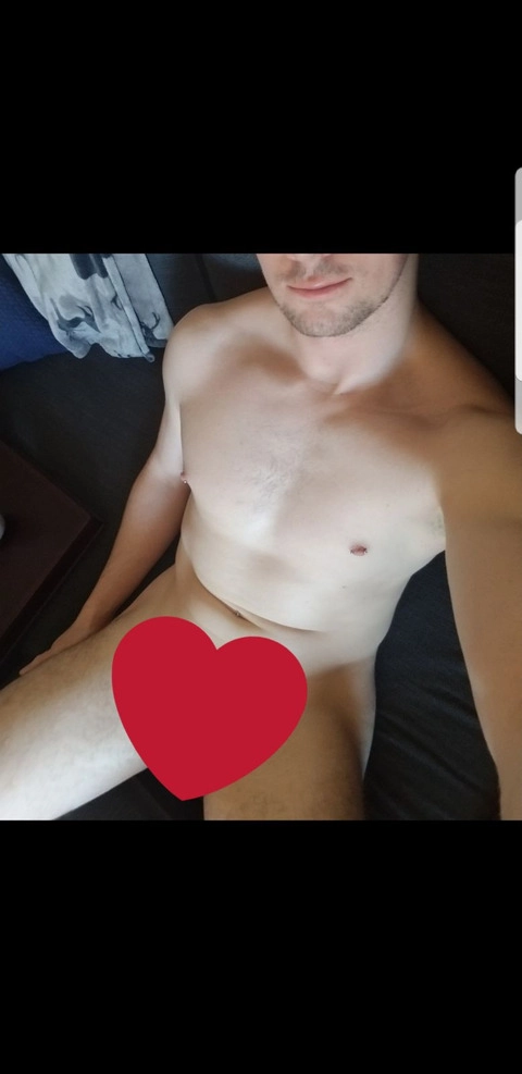 u1875924 OnlyFans Picture