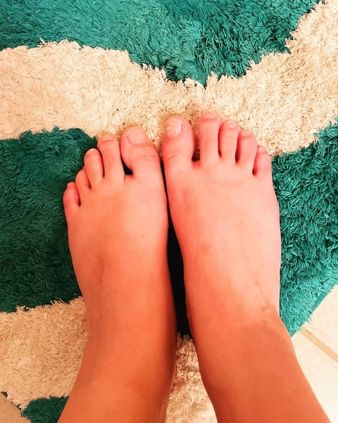 RoseyToes237 OnlyFans Picture