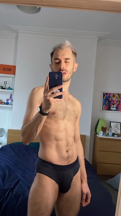 Jesse Rabbit OnlyFans Picture