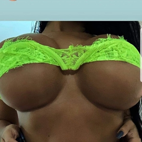 Kristi Louise OnlyFans Picture