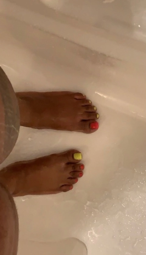 Honeyfeet ✨🦶🏽 OnlyFans Picture