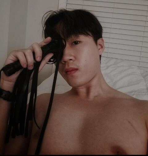 caiyuhunOF OnlyFans Picture