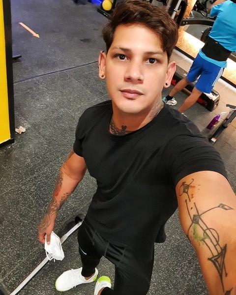 Simon niño OnlyFans Picture