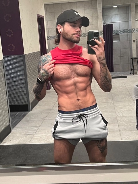 Leo OnlyFans Picture