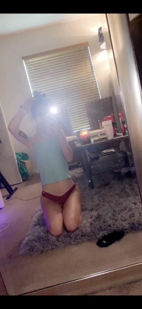 Cherry Kate OnlyFans Picture