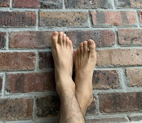 Feet_Me
