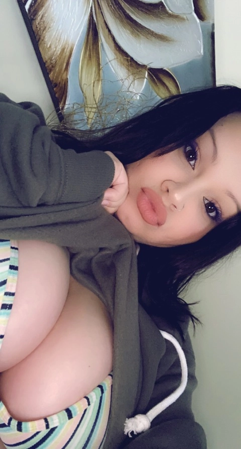 Naybaye OnlyFans Picture