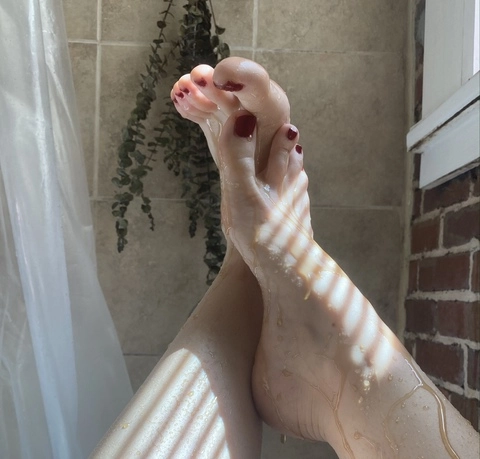 Sweetest Feet OnlyFans Picture