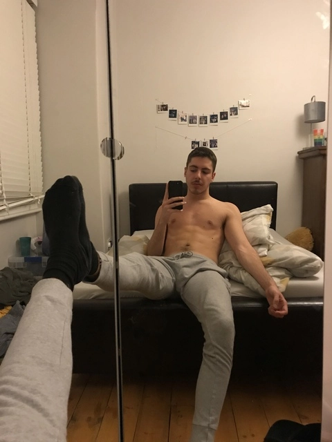 J OnlyFans Picture