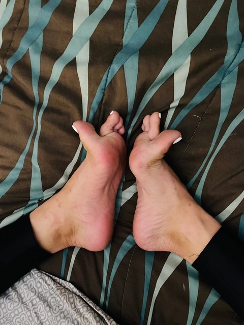 FeetANista 👣 OnlyFans Picture