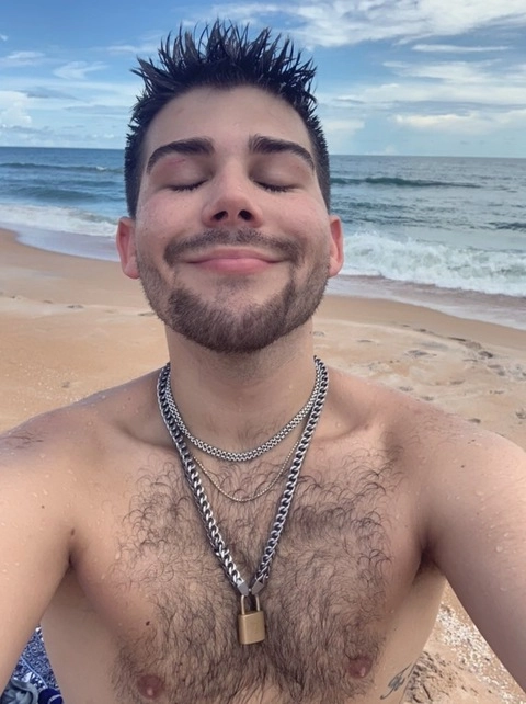 Beach Otter OnlyFans Picture