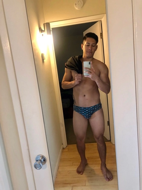 Eric Fuentes OnlyFans Picture