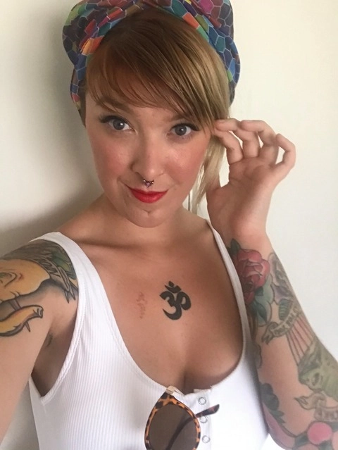 Lena Loving OnlyFans Picture