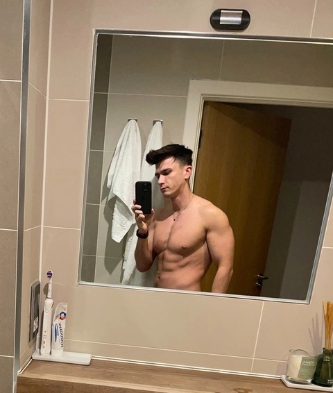 MrDeepVoice OnlyFans Picture