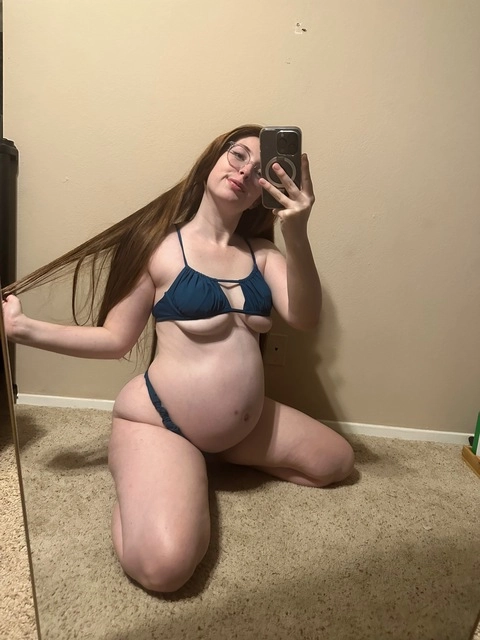 Pregnant Hazel (: OnlyFans Picture