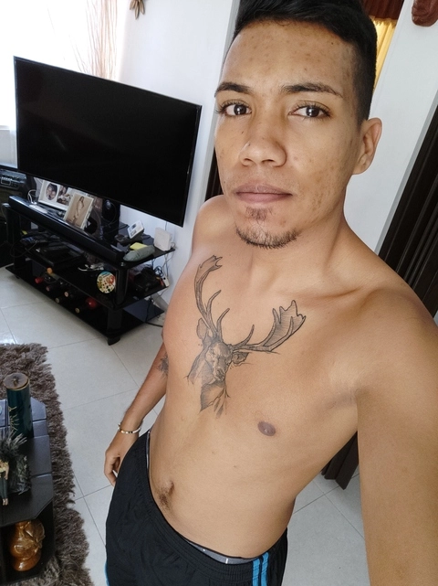 Joel Andres Quintero OnlyFans Picture
