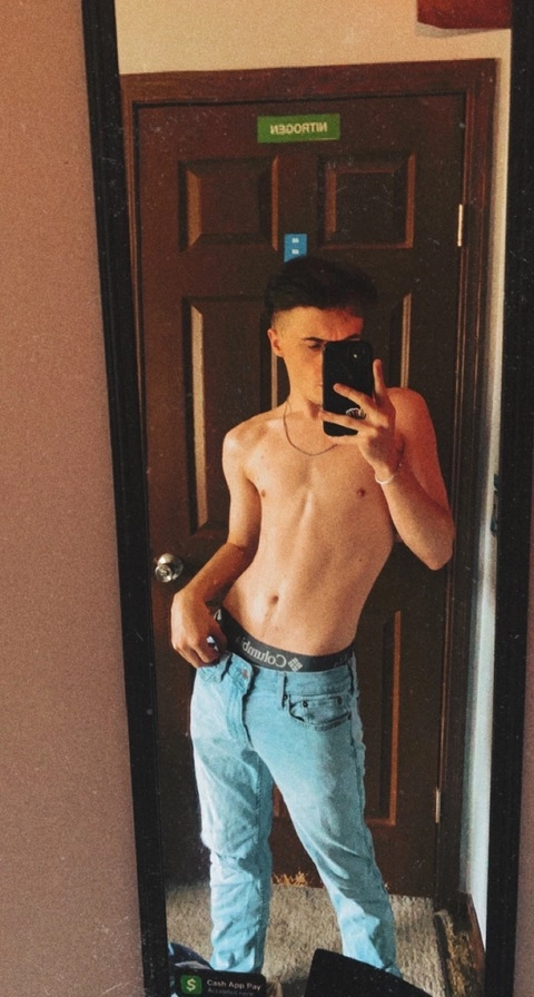 Noah OnlyFans Picture