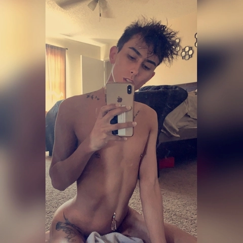 Dylan Matthews OnlyFans Picture