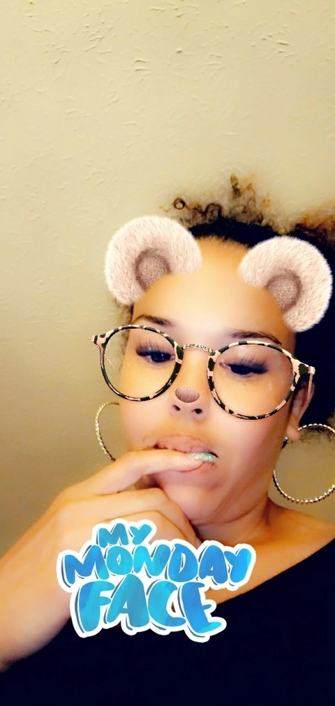 Luscious Redbone OnlyFans Picture