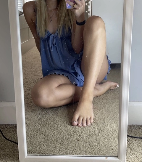 AuburnAbyss OnlyFans Picture