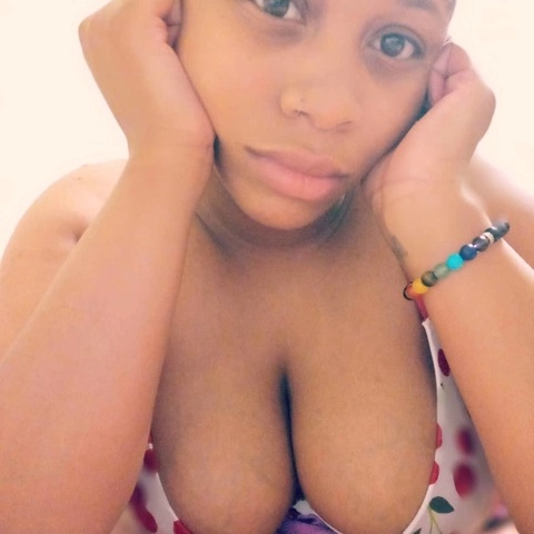 LovelyRayRay OnlyFans Picture