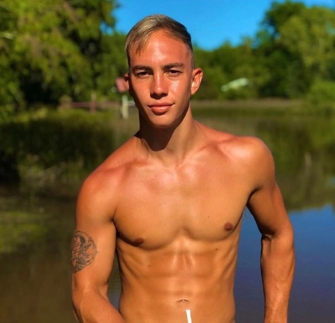𝑻𝒐𝒏𝒚 𝑯𝒆𝒎𝒔𝒘𝒐𝒓𝒕𝒉 🌴 OnlyFans Picture
