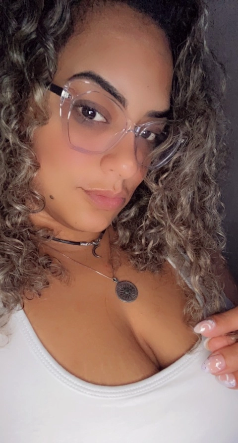 Inanna Ly OnlyFans Picture