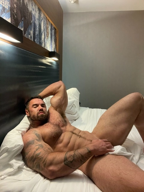 RichardSutherland OnlyFans Picture