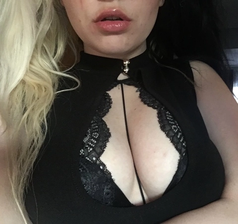 Hunni OnlyFans Picture