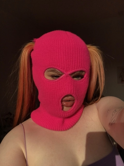 Balaclava Girl OnlyFans Picture