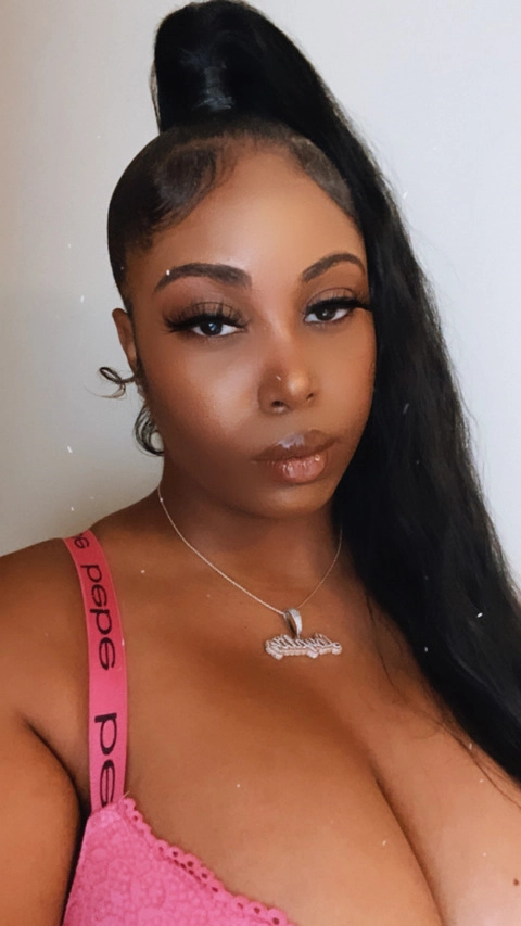 Symone OnlyFans Picture