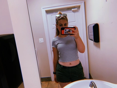 Ally 💕 OnlyFans Picture