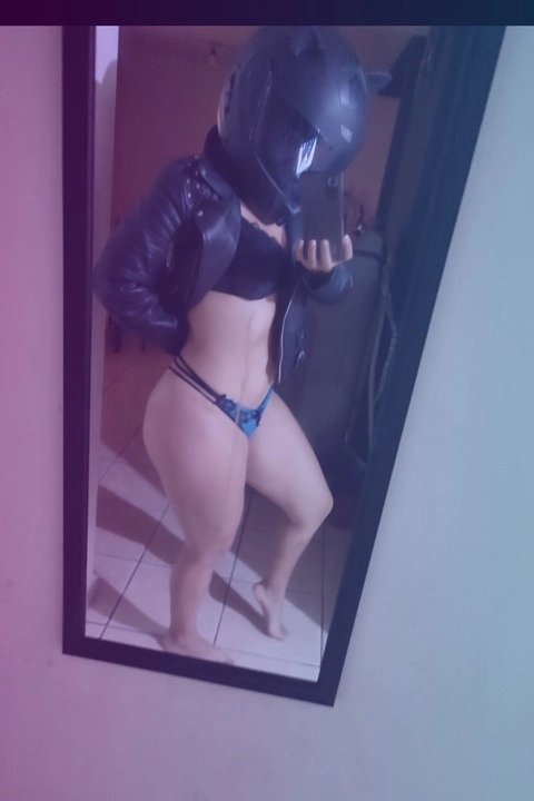 Gatita Biker OnlyFans Picture