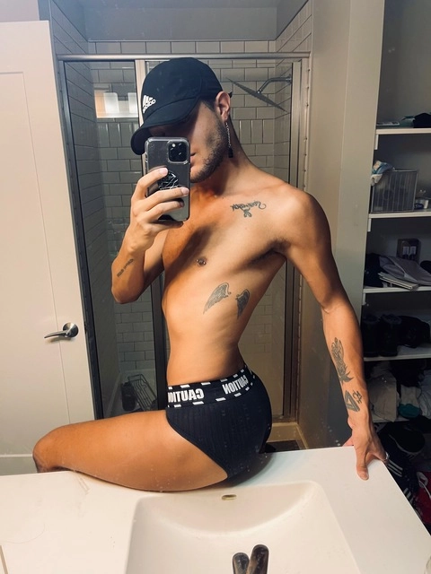 Xander. OnlyFans Picture