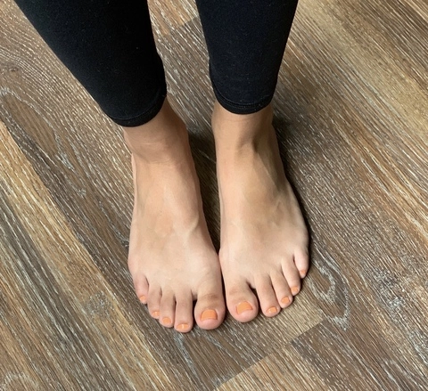 Feet 🦶🏼