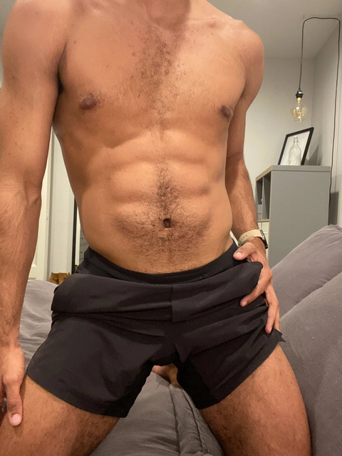 Mac J OnlyFans Picture