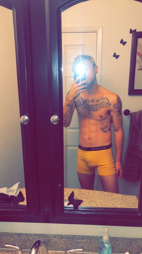 Bradley777 OnlyFans Picture