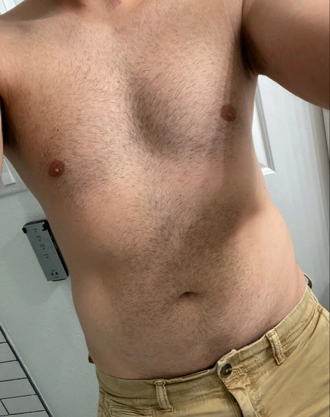 Selling Tampa OnlyFans Picture