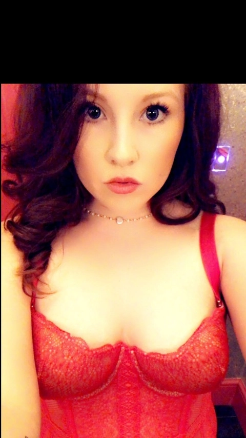 LauraxXx OnlyFans Picture