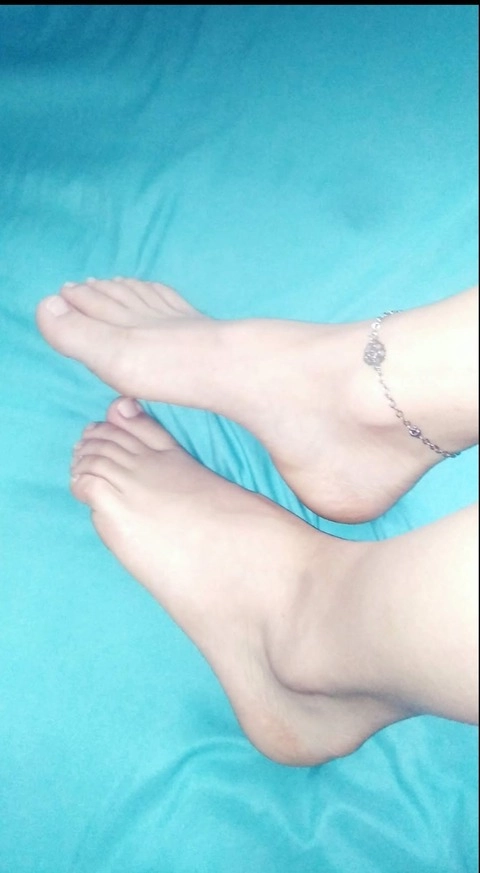 Cathy Feet OnlyFans Picture