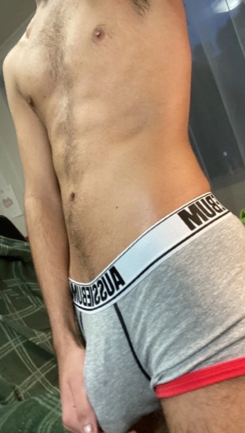 hung auckland twink