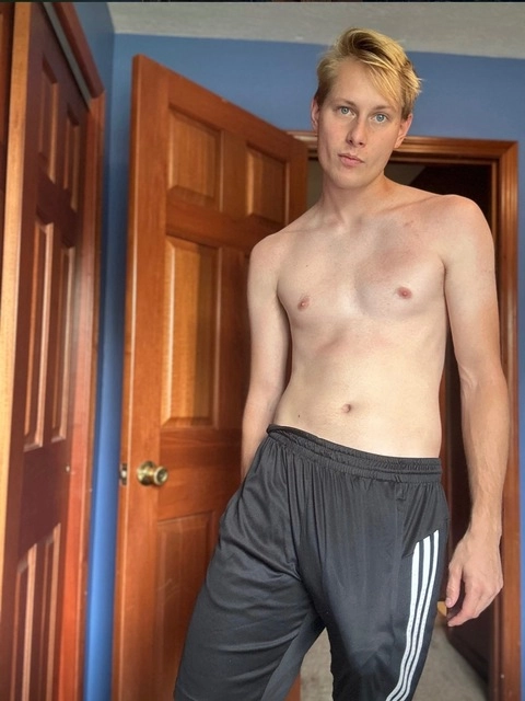 Felix Hayes OnlyFans Picture